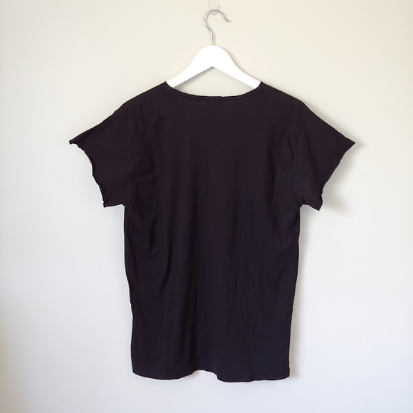 2017 Guns N' Roses Official Bullet Logo Short Sleeve T-Shirt Size Medium - Picture 2 of 13